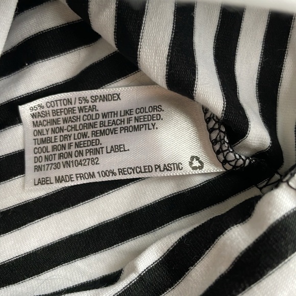 NWOT Cat & Jack girls turtleneck XS(4/5) - Picture 3 of 4